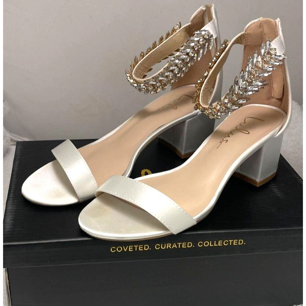 Lulus Mylan White Rhinestone Ankle Strap Heeled Sandals Size 6.5 Back Zipper